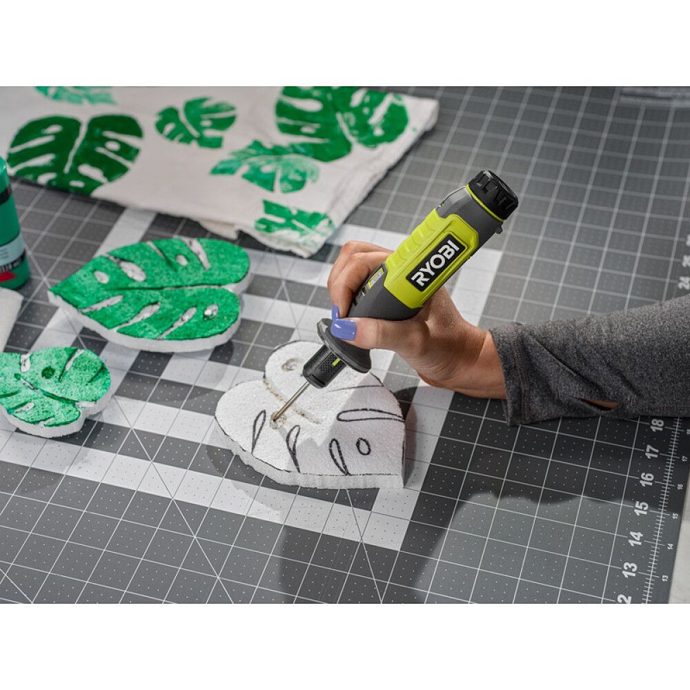 Frauðplastskeri 4V Ryobi RHC-0 án rafhlöðu