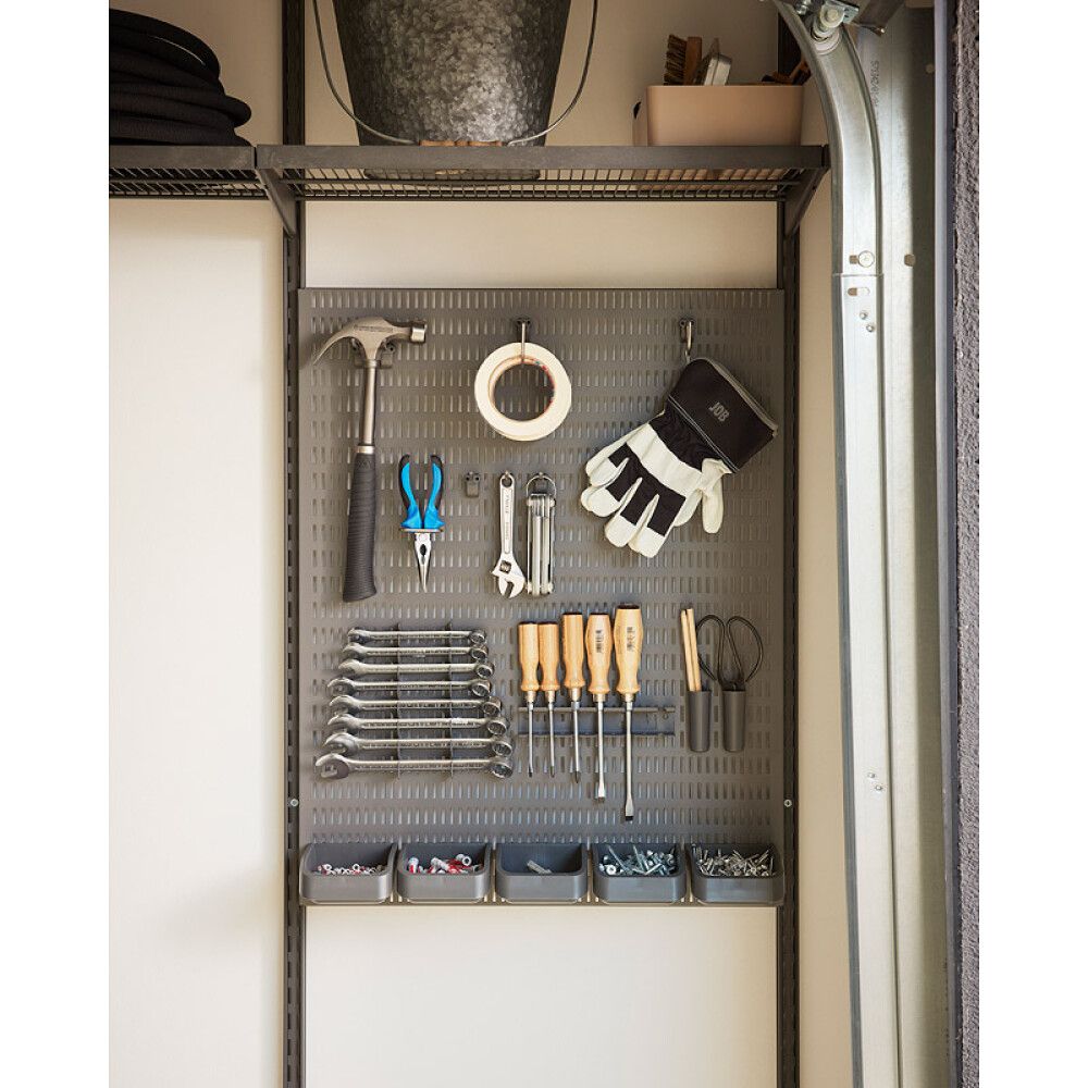 Bakki fyrir veggtöflu Elfa Garage+ matt grár