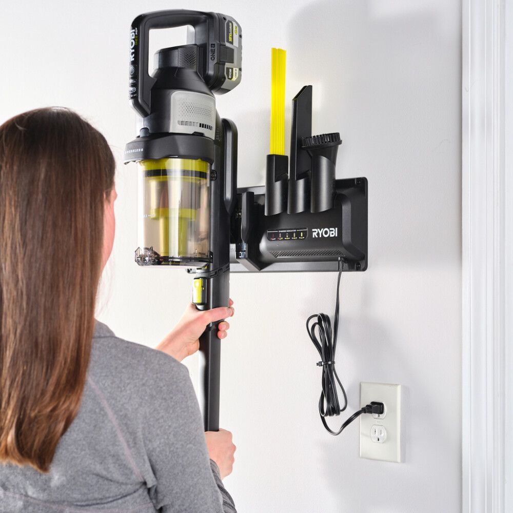Hleðsluteæki og veggfesting Ryobi RC18ASV