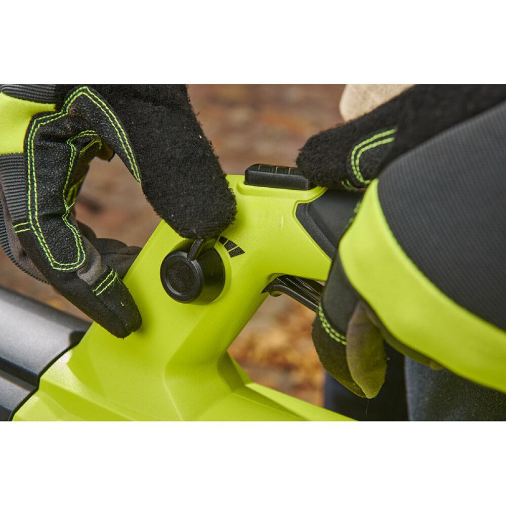 Laufblásari 18V 1x5Ah Ryobi One+ RY18BLXD-150