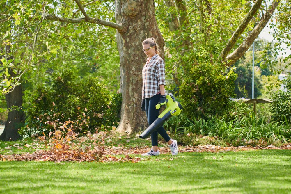 Laufblásari 18V Ryobi One+ RY18BLB-0 án rafhlöðu