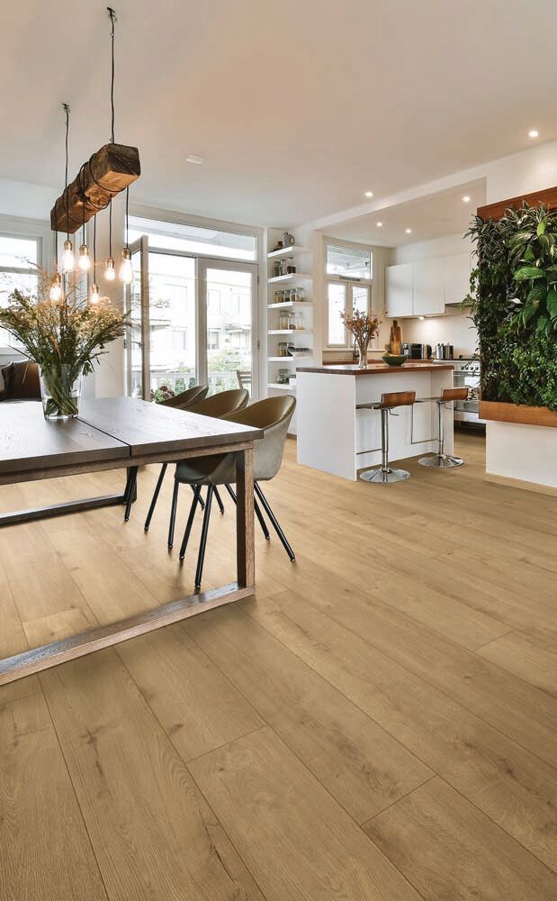 Harðparket Altitude Sundance eik 12 mm 1,96m²