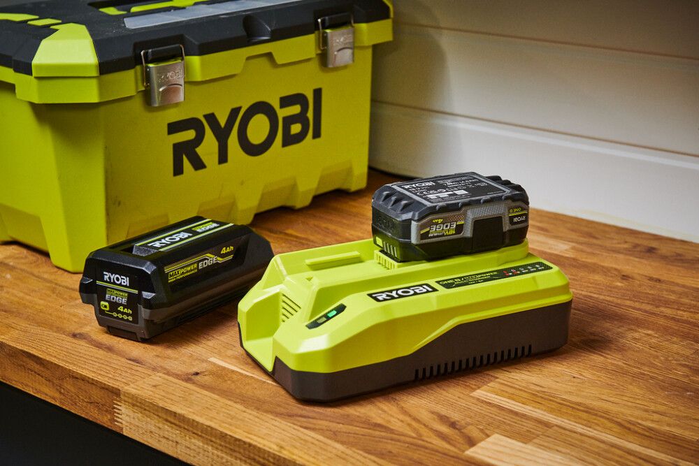 Hraðhleðslutæki 18/36V Max Power Ryobi RC1836112