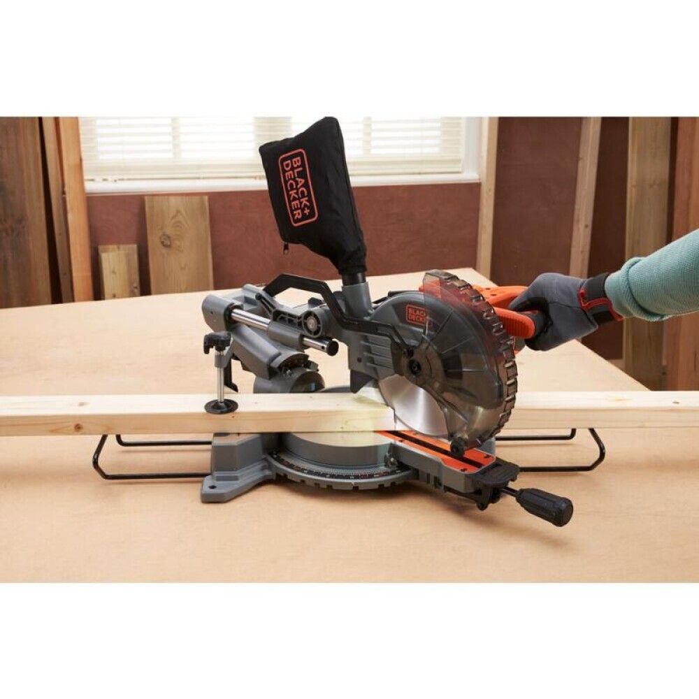 Geirungssög 216 mm 1500W Black & Decker BES701