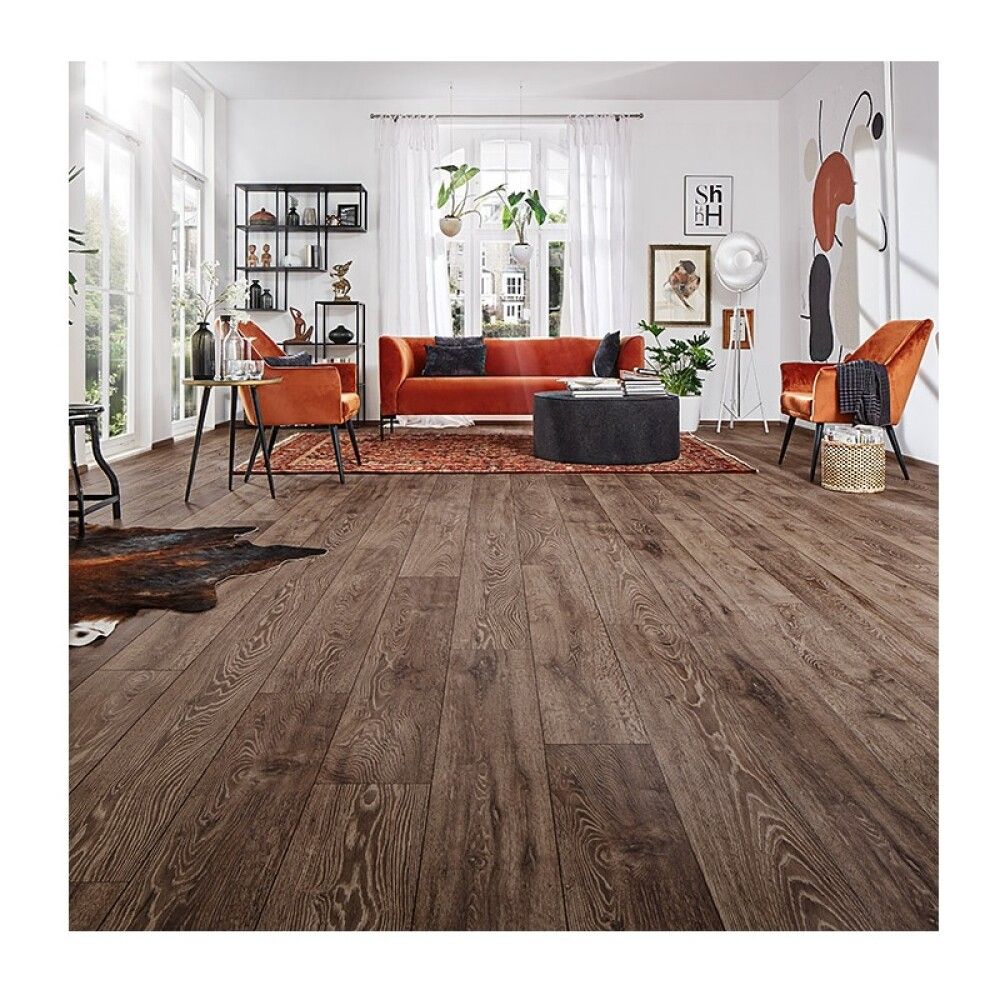 Harðparket Aquaprotect Night Oak 8 mm 2,22 m²