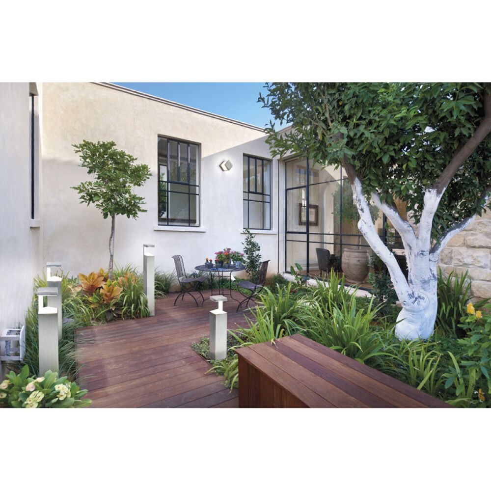 Garðljós LED 9W Endura Style Pyramid 80cm