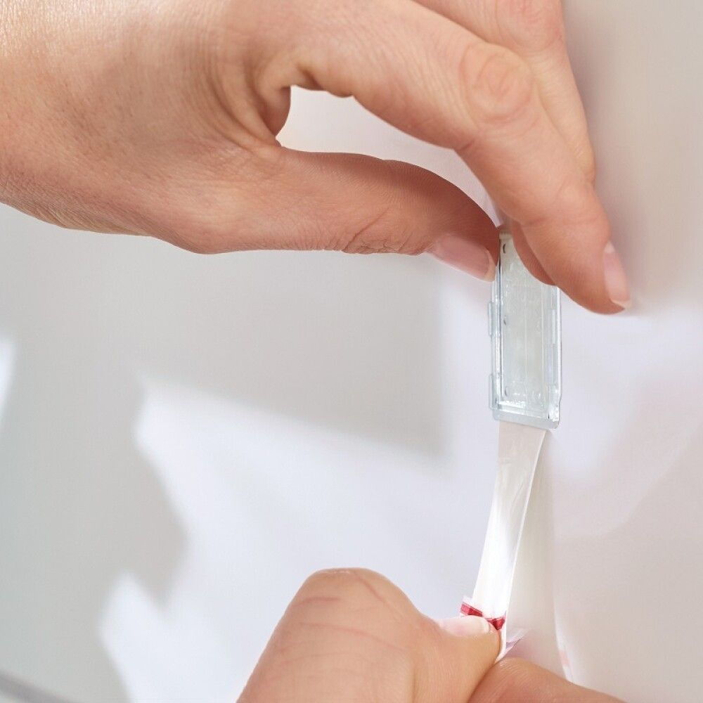 Krókur Tesa powerstrips límdur 2stk