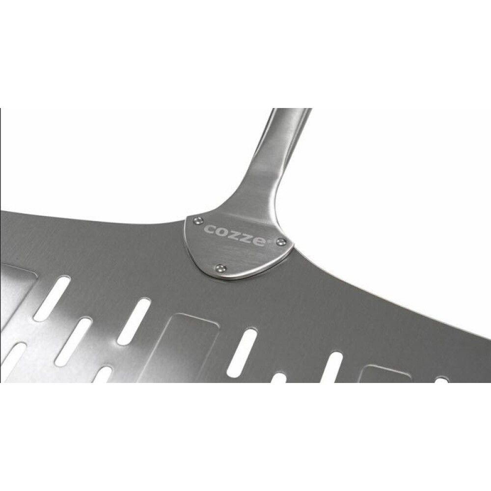 Pizzaspaði götóttur 76x35 cm Cozze