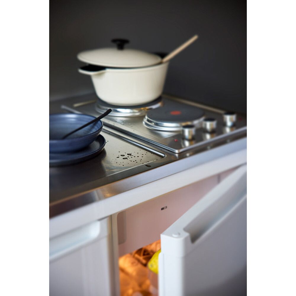 Eldhúskrókur með ísskáp og helluborði Intra CUL1200L