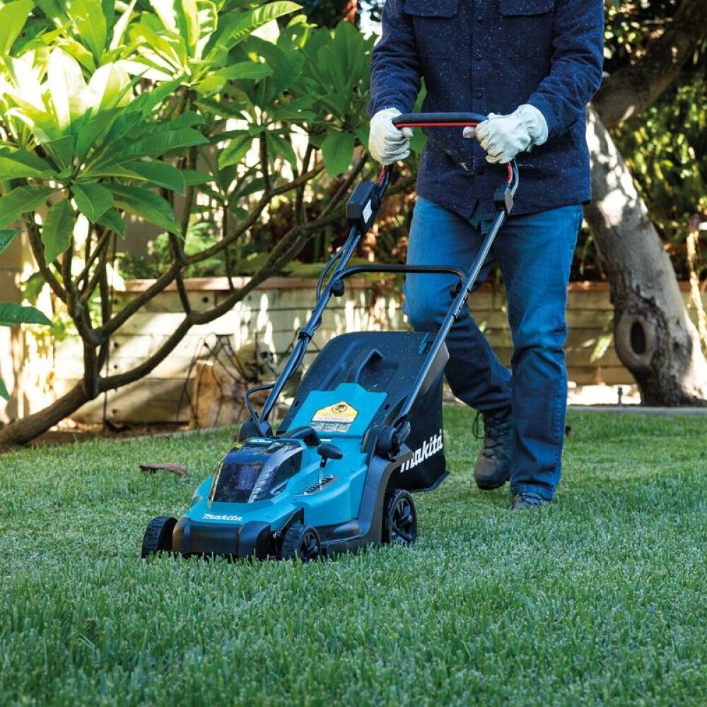 Sláttuvél 18V Ø33cm Makita DLM330