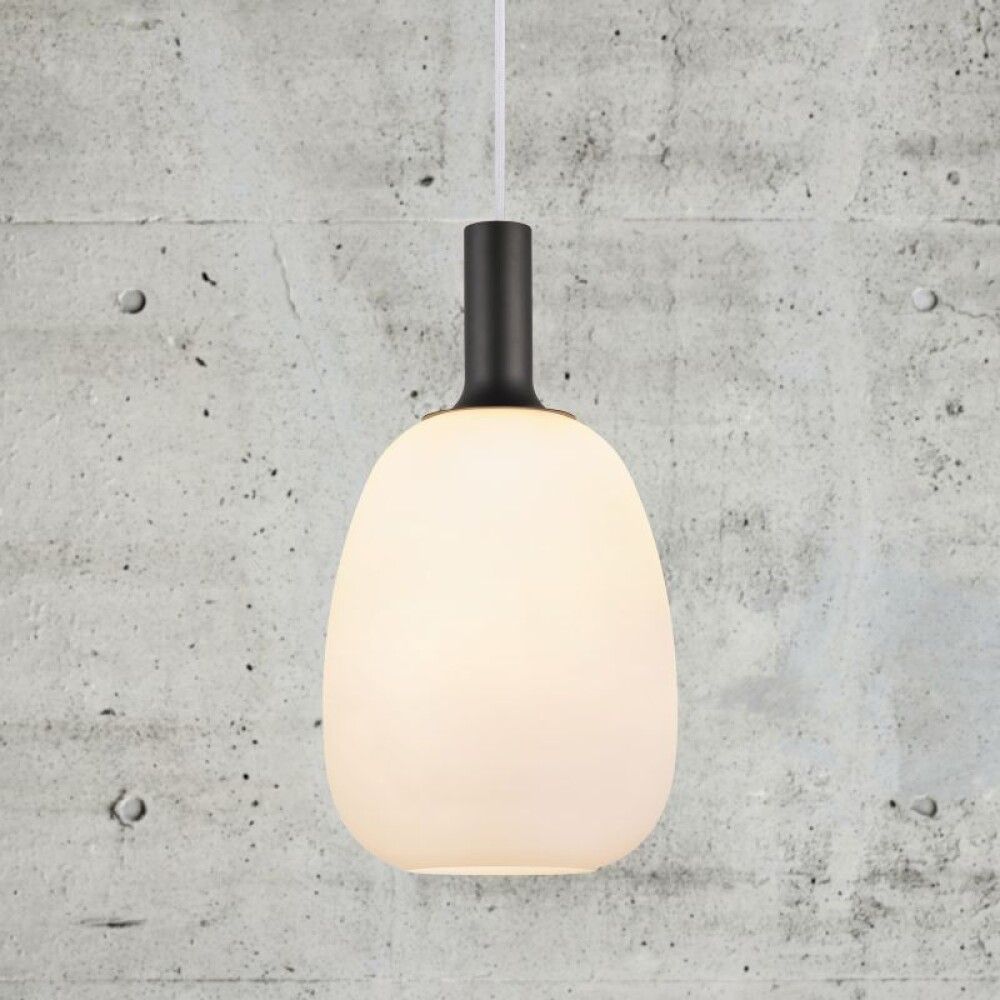 Hangandi ljós E27 Alton hvítt Ø23 cm