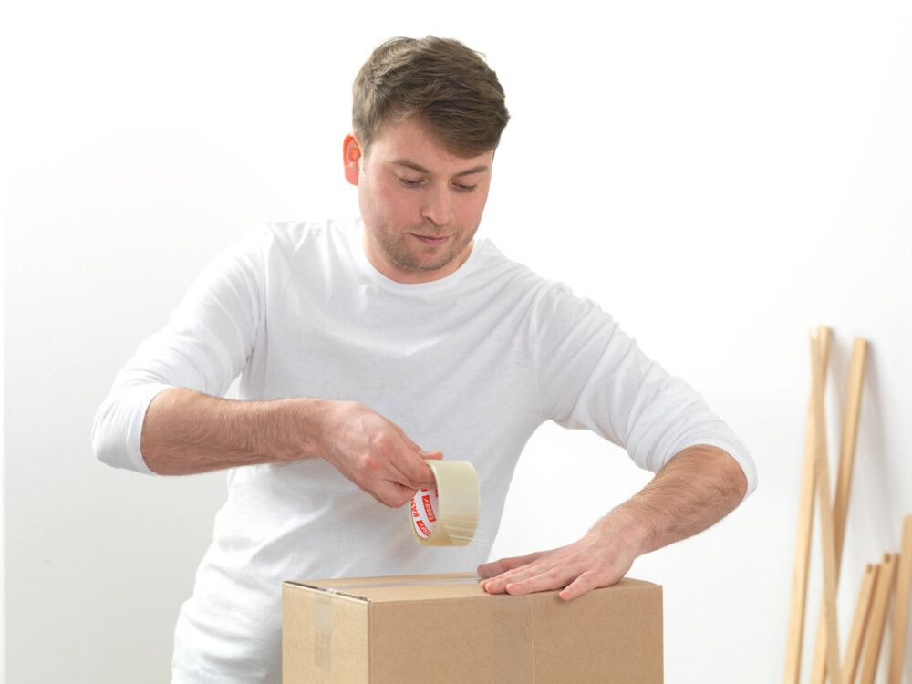 Innpökkunarlímband 50mm x 66m Tesa PP brúnt