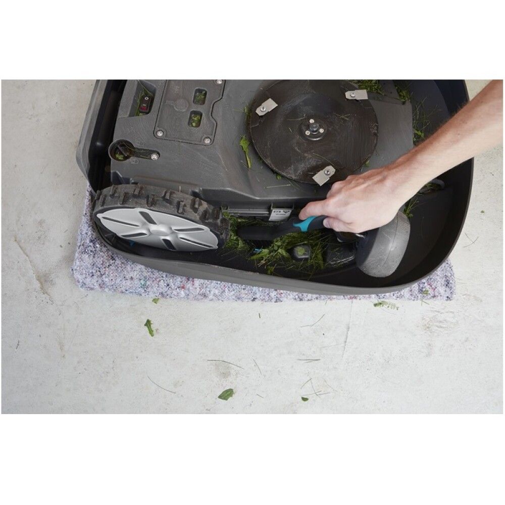 Hreinsi og viðgerða sett fyrir slátturóbot Gardena