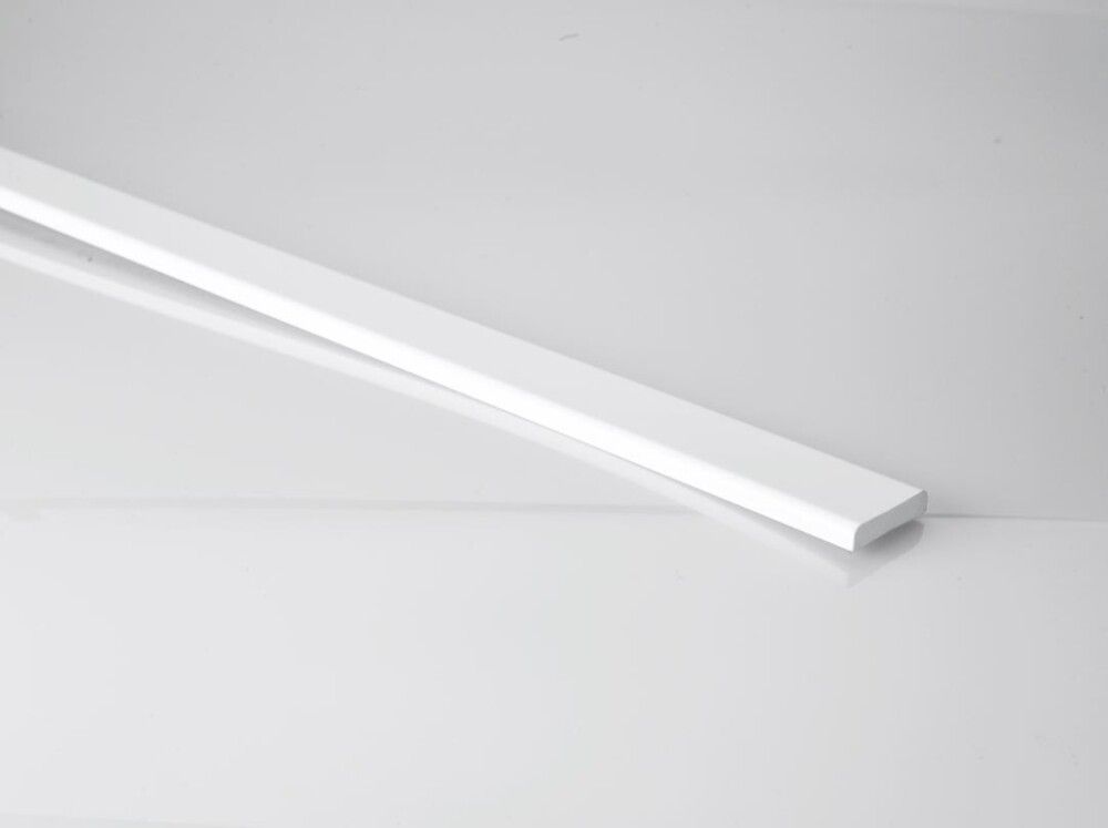 Vegglisti 43x9x2500 mm Primo hvítur