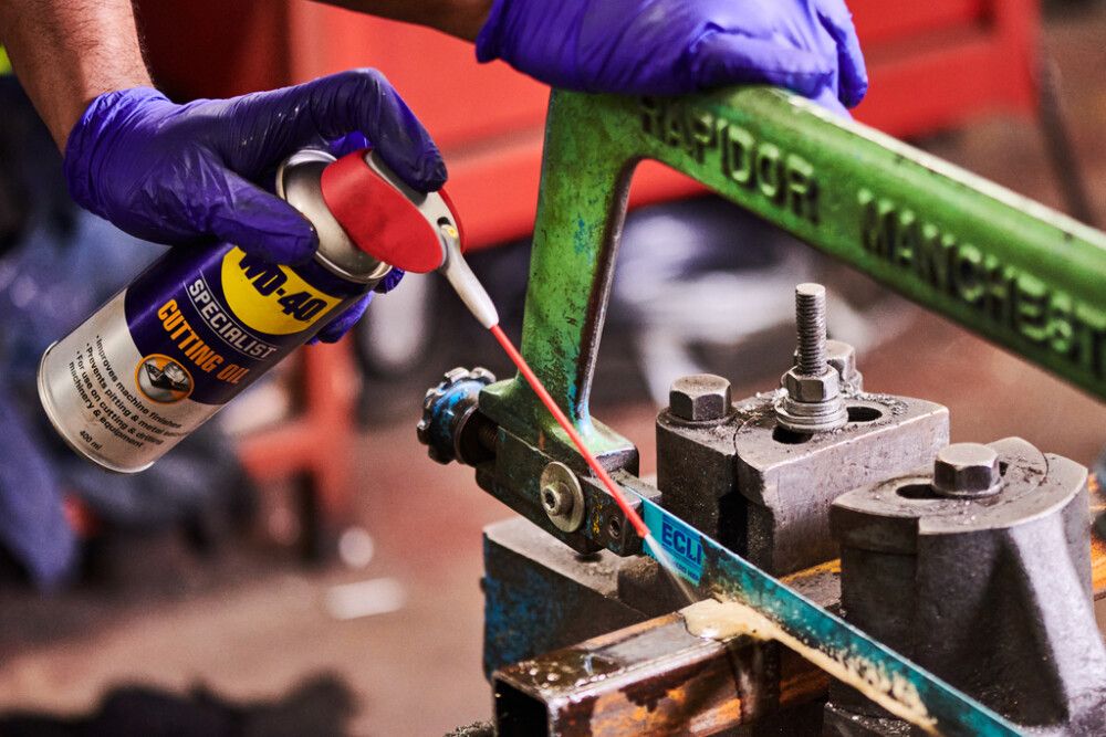 Smurefni fyrir borun og skurði WD-40 400ml