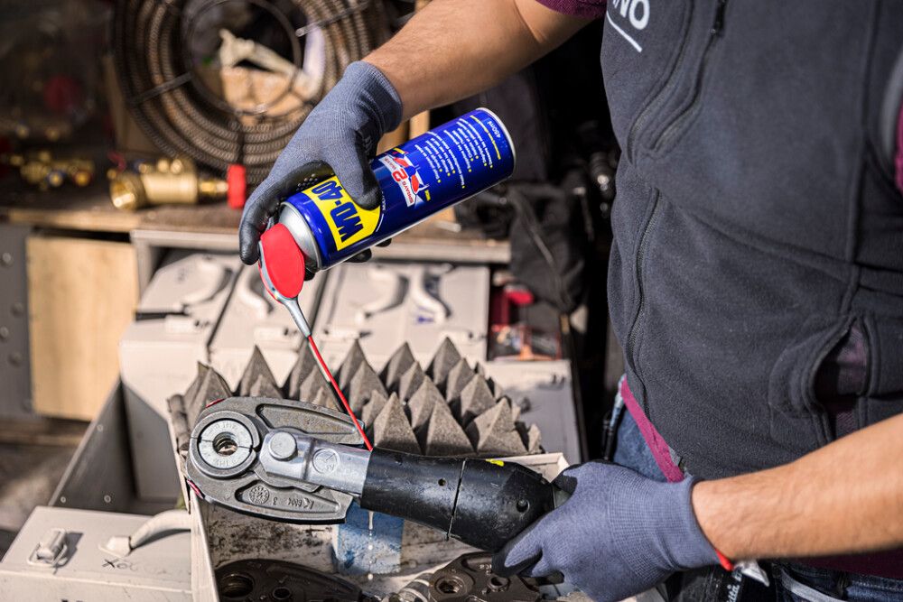 Smursprey með röri WD-40 Multi Use 250ml