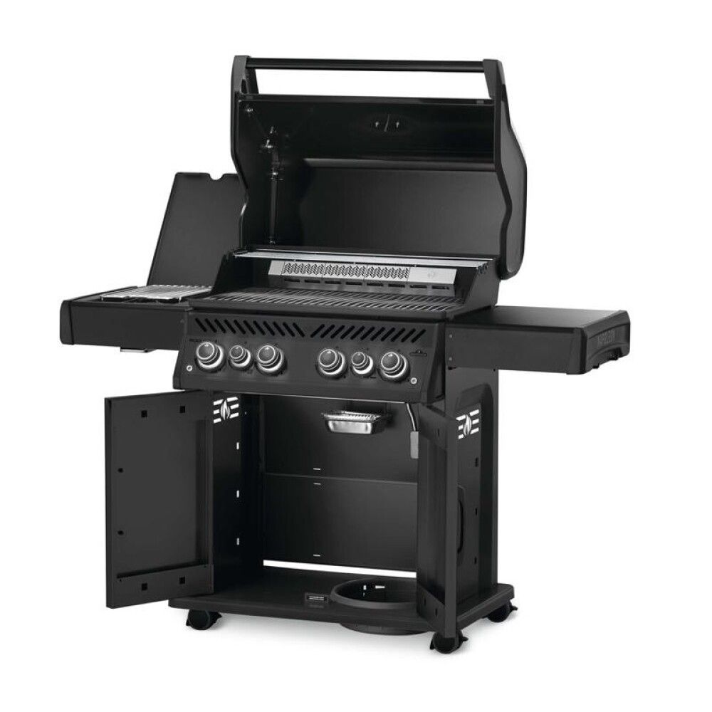 Gasgrill Rogue 525 Napoleon phantom 4 brennarar