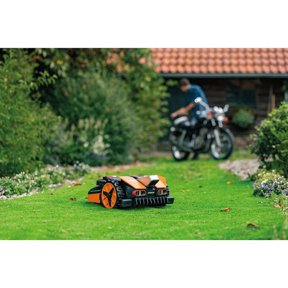 Slátturóbot 800 m² WORX Landroid Vision M800