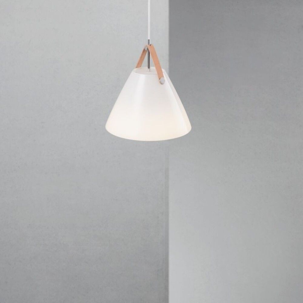 Hangandi ljós E27 Strap 27 ópalgler Ø27 cm