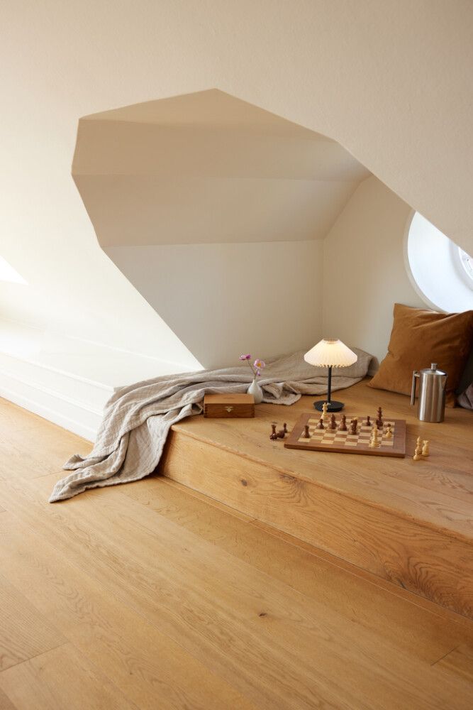 Borðlampi rafhlöðu Paris Ø24 cm svartur/hvítur