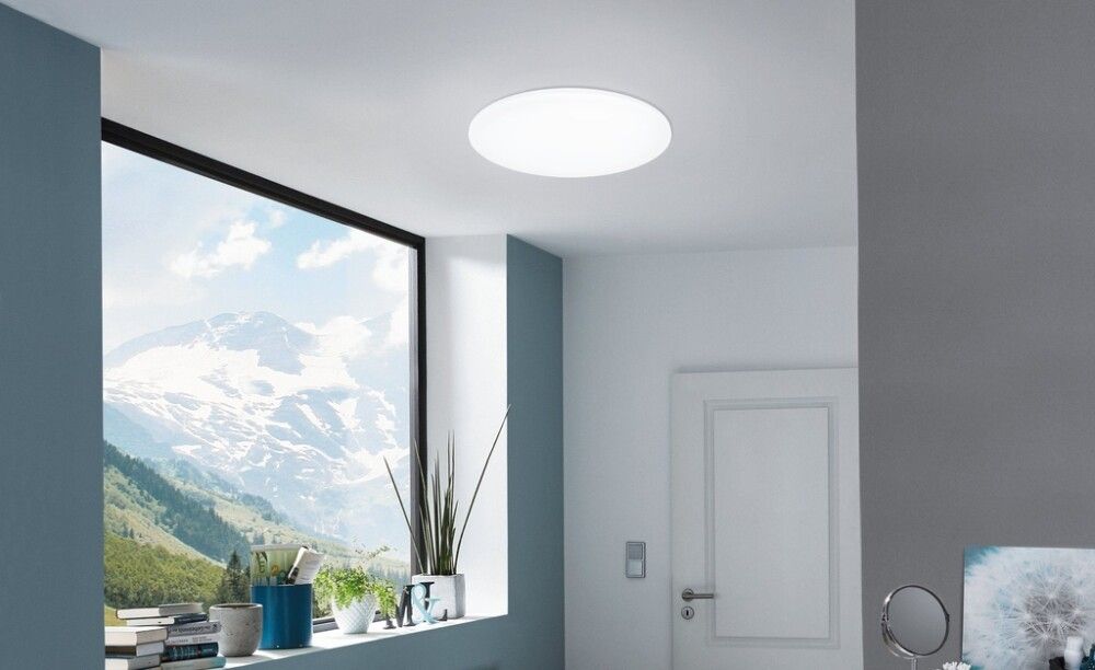 Kúpull Frania, innbyggt LED-ljós Eglo, þv.22cm, hvítur