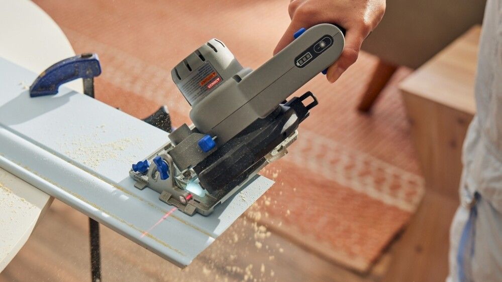 Borðsög í tösku 12V Dremel CS12V-S1C