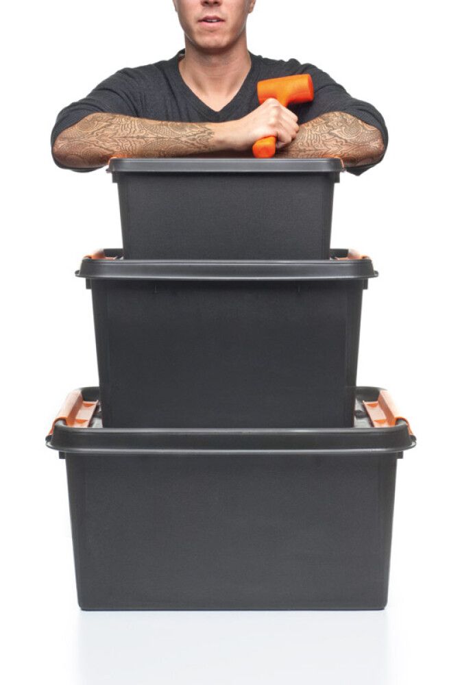 Plastkassi með loki 32L SmartStore svartur