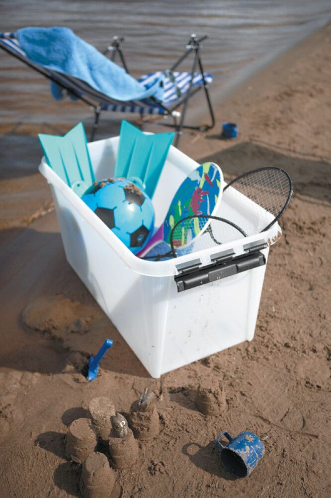 Plastkassi á hjólum með loki 70L SmartStore Classic 70 glær