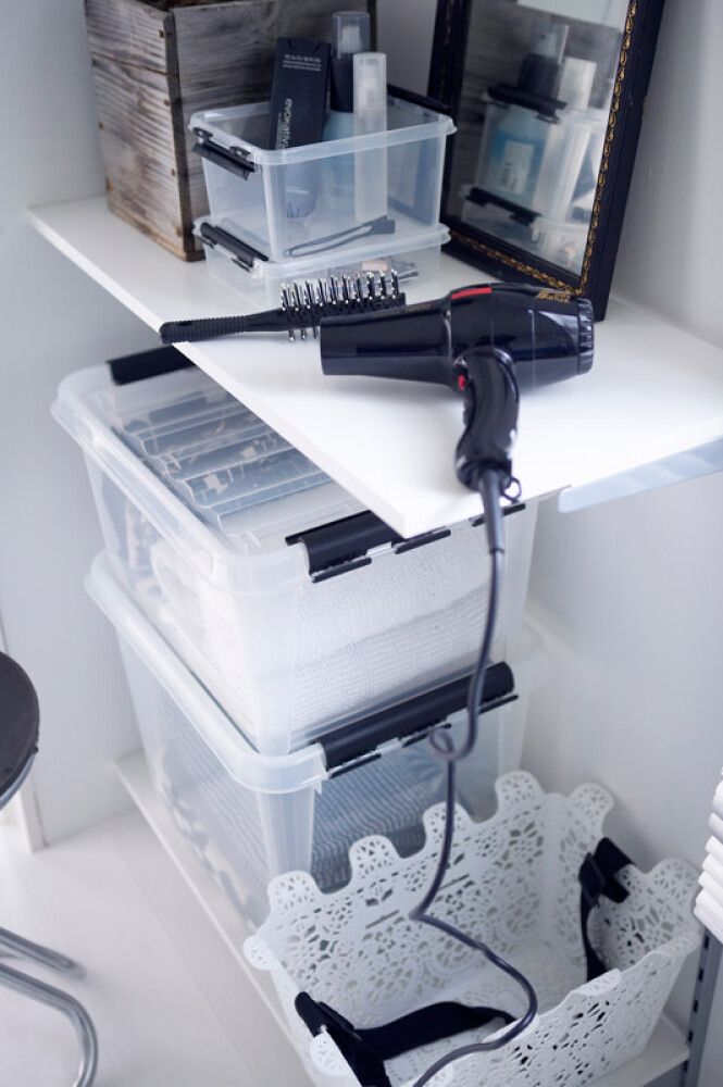 Plastkassi á hjólum með loki 70L SmartStore Classic 70 glær