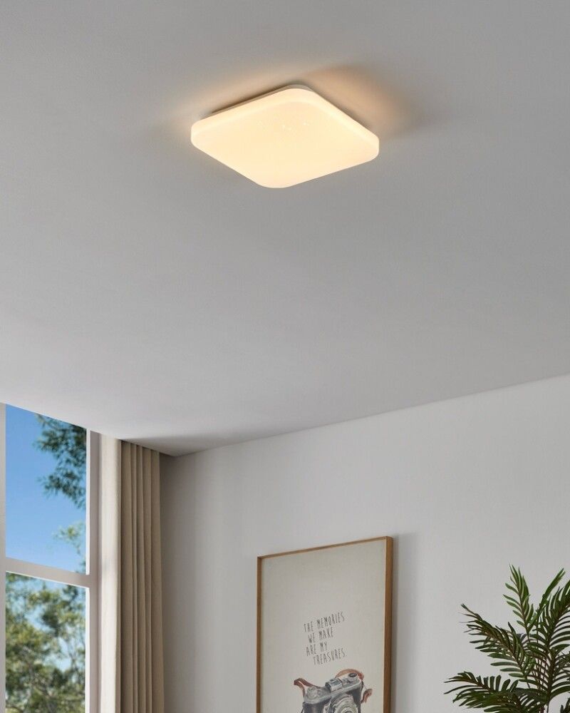 Loftljós Frania kúpull Eglo hvítur með stjörnum stærð 28x28c