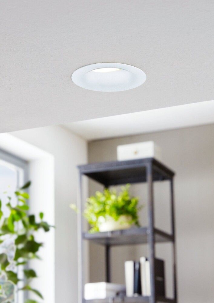 Innfeldur LED kastari Saliceto 6W Eglo hvítur/ál  þv8,8cm