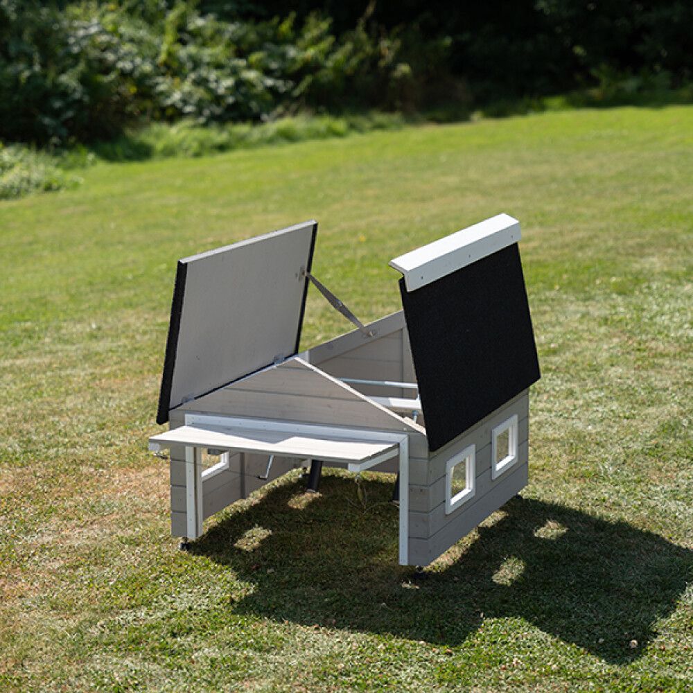 Bílskúr fyrir slátturóbot AM Robots