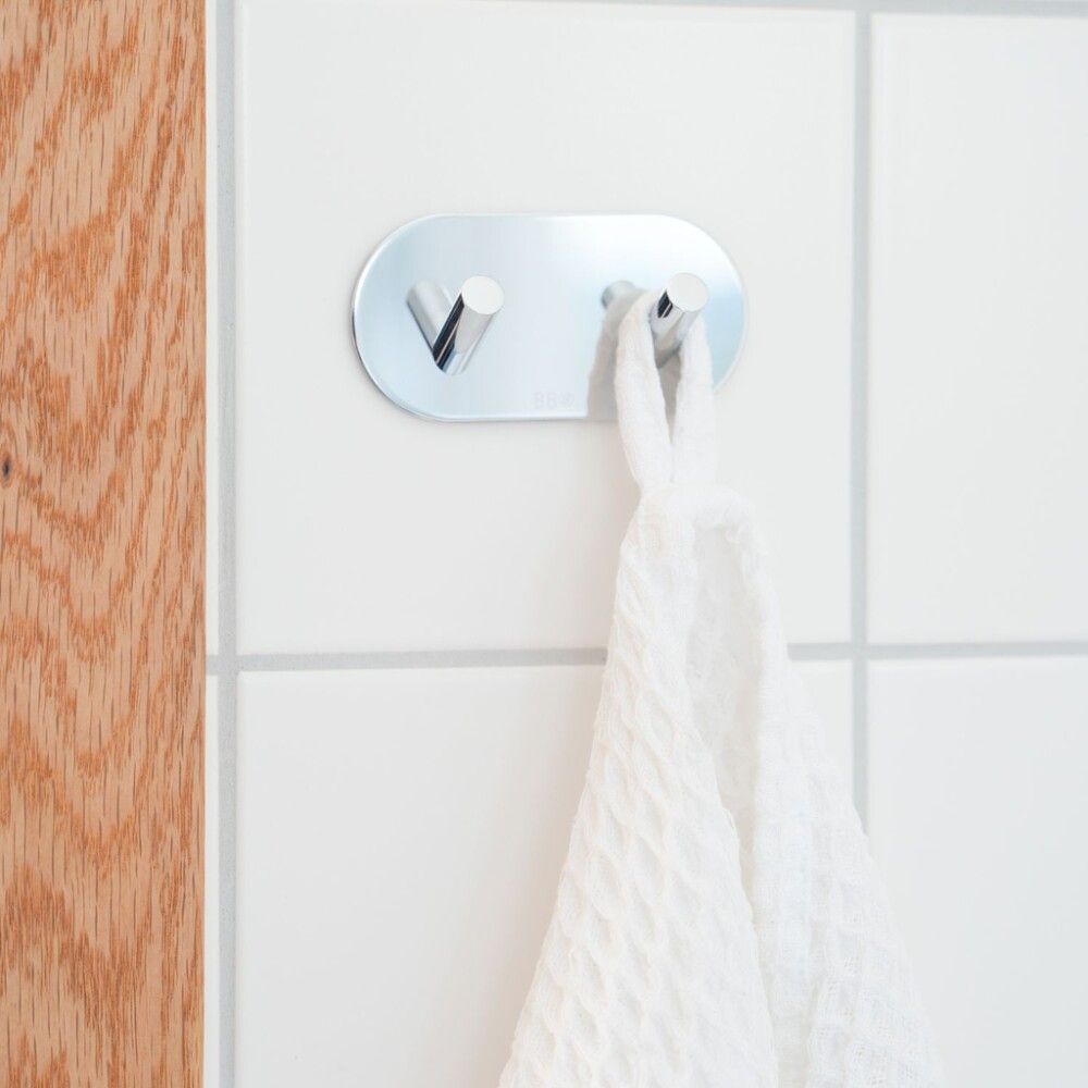 Snagi tvöfaldur Beslagsboden burstað stál