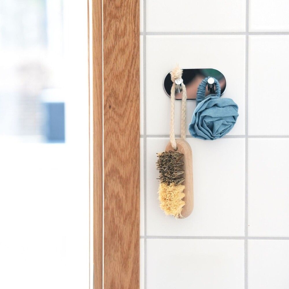 Snagi tvöfaldur Beslagsboden burstað stál