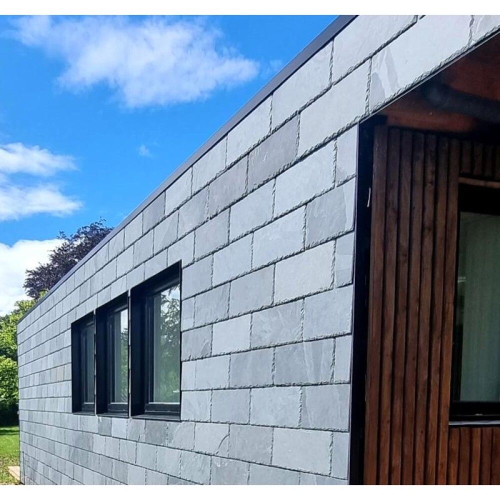 Utanhússklæðning 500x250 mm Saxo Graphite