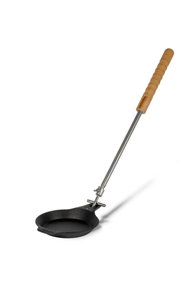 Steypujárnspanna með lengjanlegu skafti Petromax