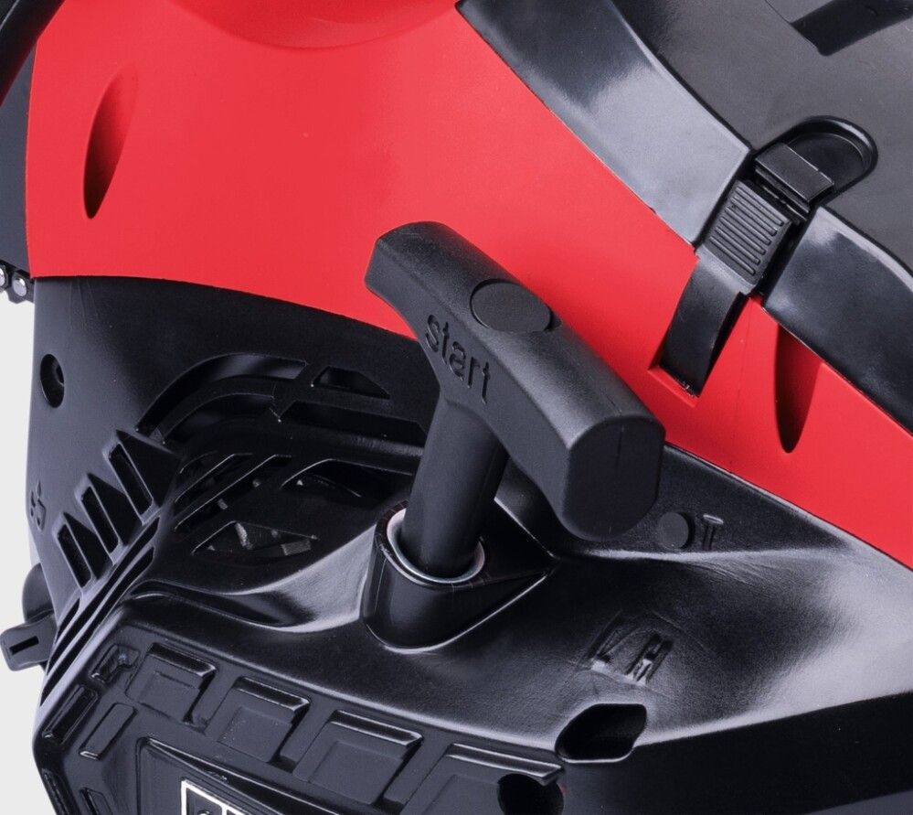 Keðjusög bensín Scheppach PCS46