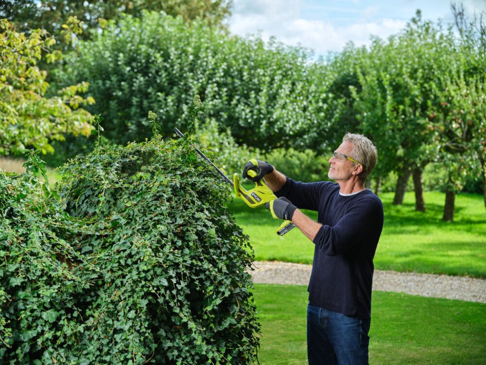 Hekkklippur 18V Ryobi One+ RY18HT40B-0