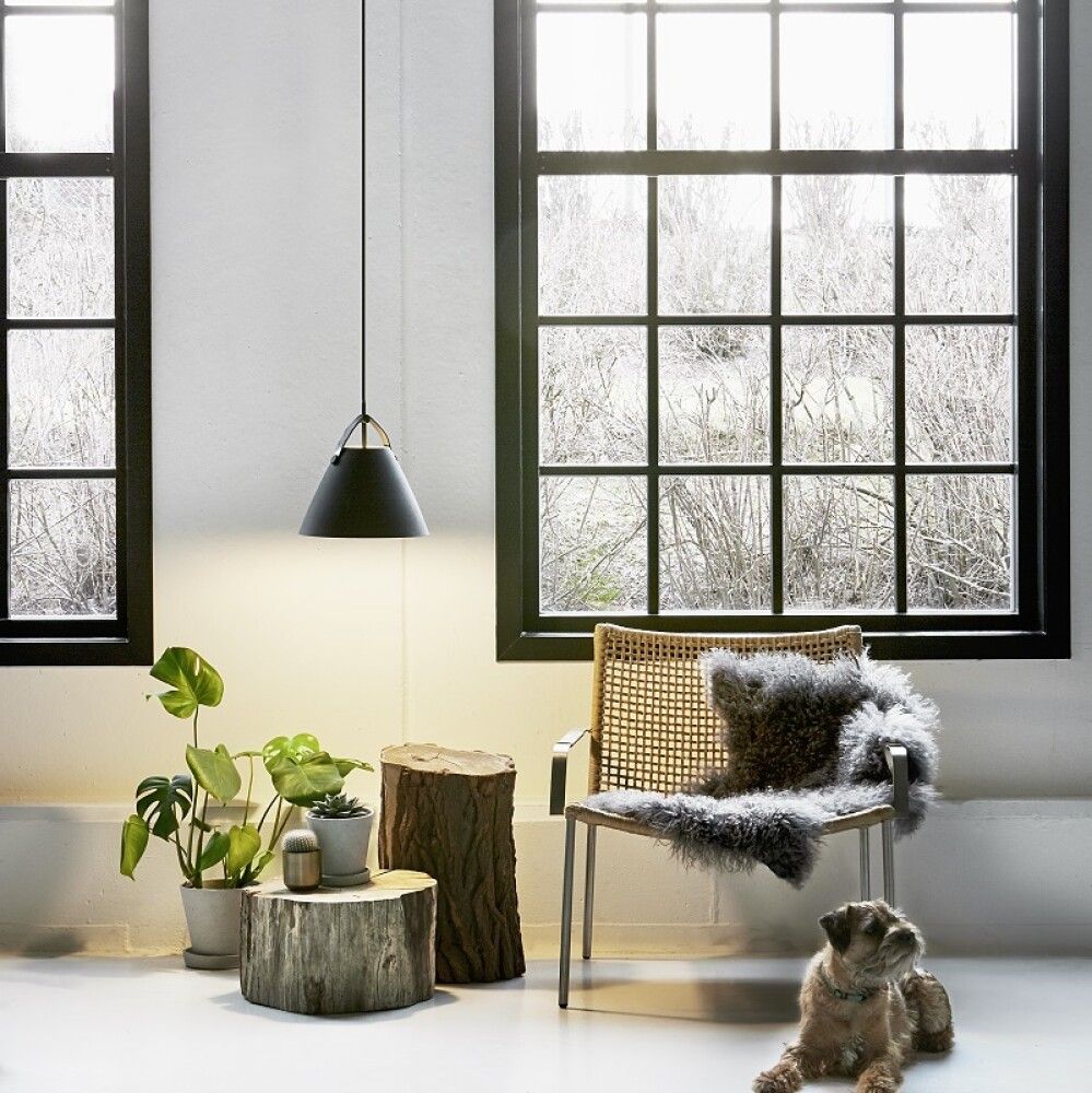 Hangandi ljós E27 Strap 27 svart Ø27 cm