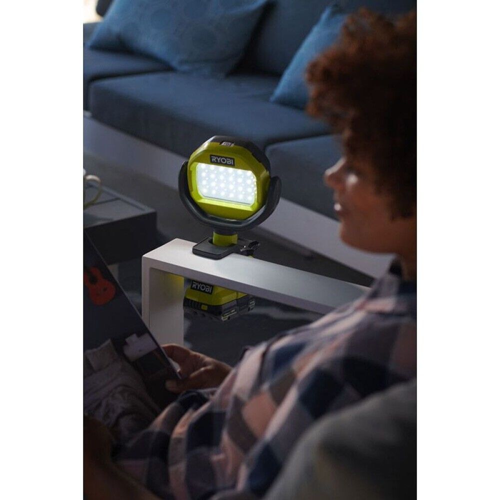 Led ljós með klemmu 18V Ryobi One+ RLCL18-0