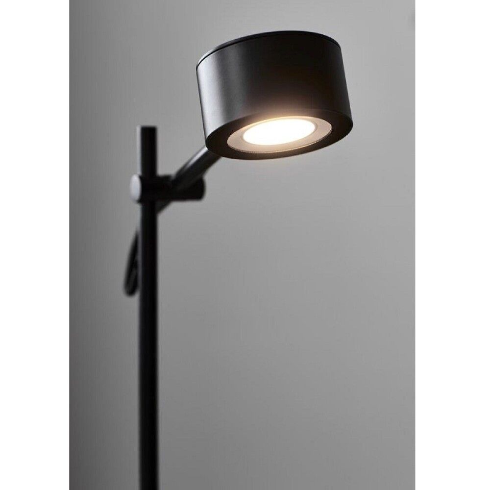 Gólflampi LED Clyde svartur 138 cm