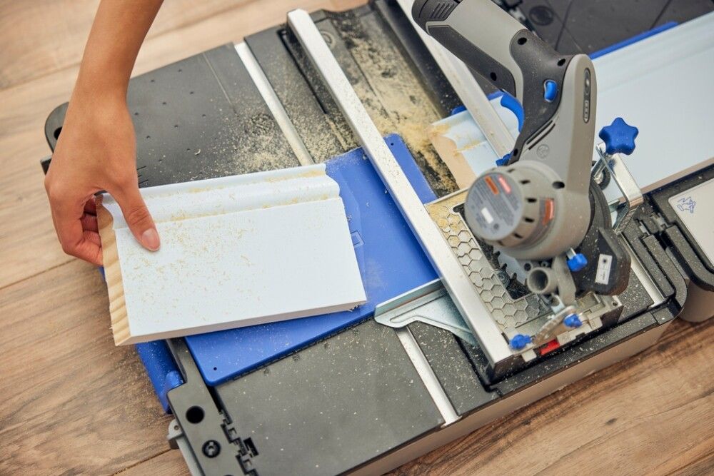 Borðsög í tösku 12V Dremel CS12V-S1C