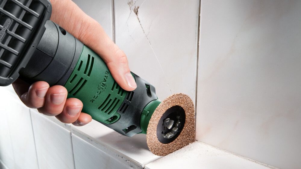 Fjölverkfæri18V Bosch Advanced án rafhlöðu