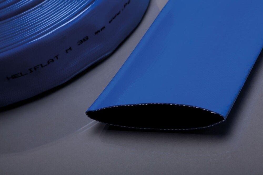 Flöt slanga 1 1/4" (verð á m) blá