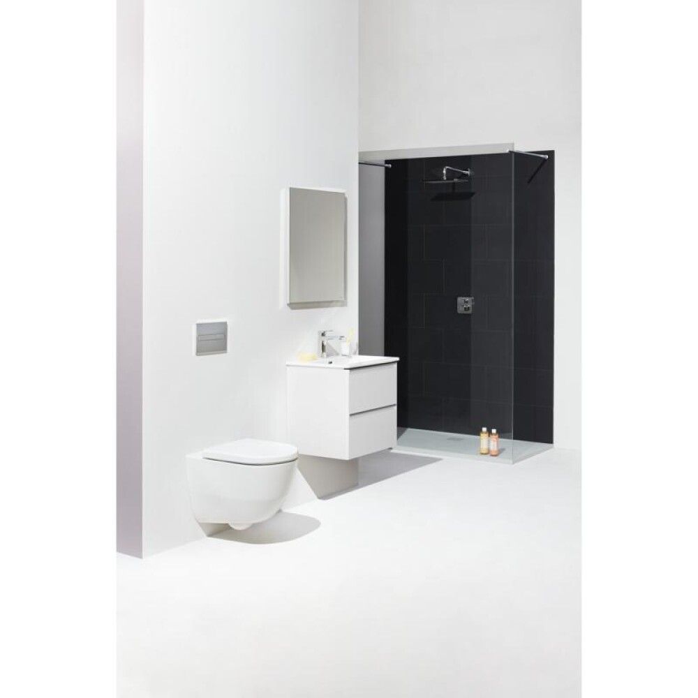 Baðinnrétting skápur og handlaug 60cm matt hvít