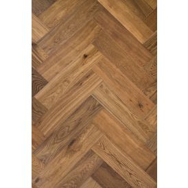 Harðparket fiskibeina Charlottenlund caramel eik Timberman 580x145x13,5 mm 1,01 m²