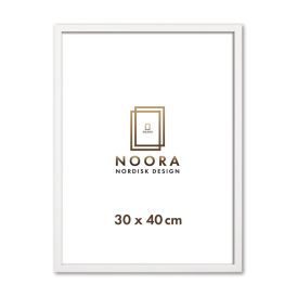 Myndarammi 30x40cm Noora fura hvítur